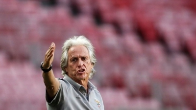 Μπενφίκα: «Τελειώνει» άμεσα ο Ζόρζε Ζέσους