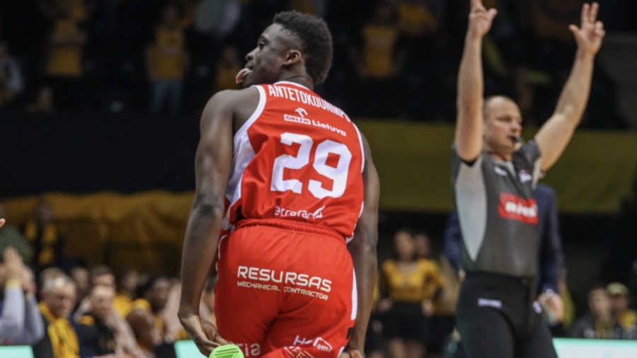 Άλλος Αντετοκούνμπο «έλαμψε» απόψε: Ο Άλεξ και το… ονειρικό ντεμπούτο του στην Μαζεϊκιάι!