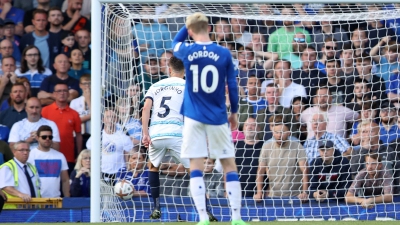 Έβερτον – Τσέλσι 0-1: Προβάδισμα για τους Λονδρέζους με πέναλτι του Ζορζίνιο! (video)