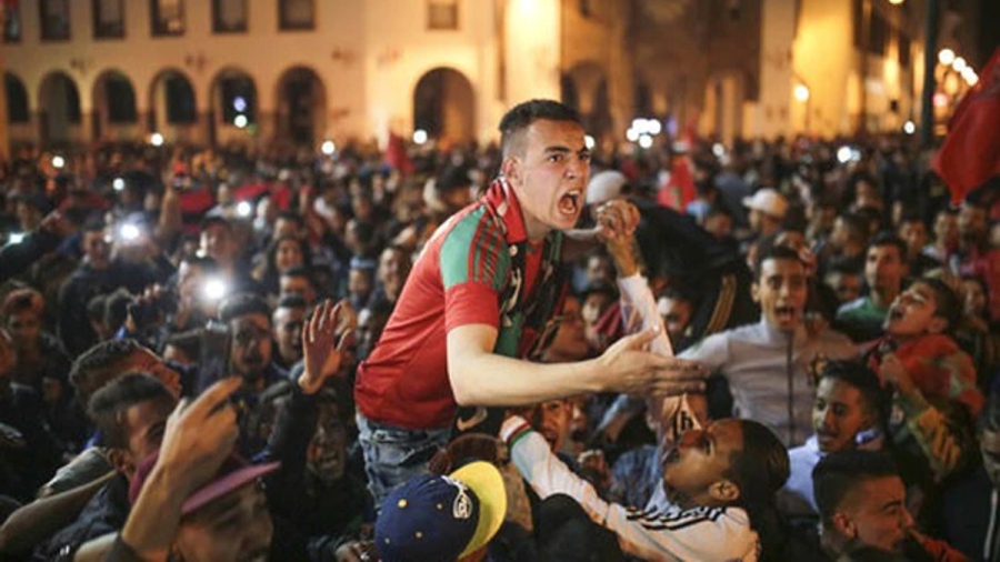 «Κόλαση» στο Μαρόκο: Οι ξέφρενοι πανηγυρισμοί μετά την ιστορική πρόκριση (video)