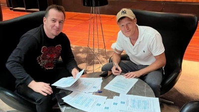 ΑΕΚ: Στην Αθήνα ο Γιόνσον!