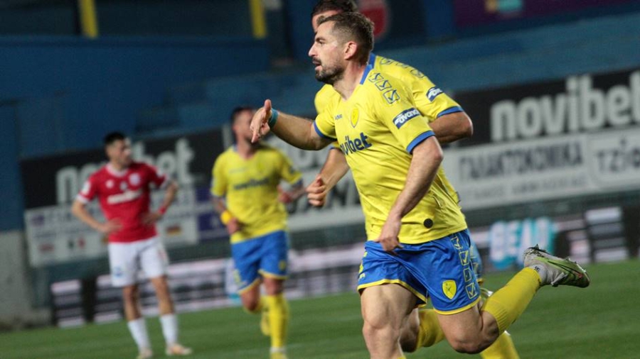 Παναιτωλικός: Ανανέωσε τον Μαυρία για δύο ακόμη χρόνια!