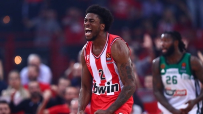 Ολυμπιακός – Παναθηναϊκός AKTOR 71-65: Ψυχή, «μάχες» και ένας άπιαστος Ράιτ φέρνουν... τούμπα το πλεονέκτημα έδρας! (video)