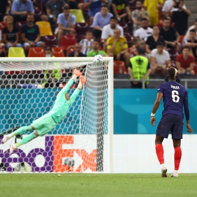 Γαλλία – Ελβετία 3-1: Αδιανόητος Πογκμπά πετυχαίνει ένα από τα καλύτερα γκολ της διοργάνωσης! (video)