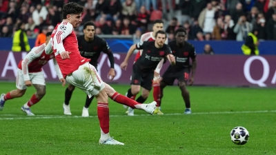 Στο Λονδίνο, ναι, αλλά για ποιον: Ισοπαλία τελευταίας στιγμής για Μπάγερ και Άρσεναλ!