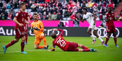 Bundesliga: Έχασε μόνη της το τρίποντο η Μπάγερν Μονάχου – Το φιλί της ζωής από τον Ανχελίνιο για τη Λειψία!