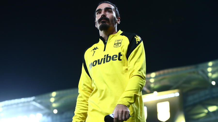 Λάζαρος Χριστοδουλόπουλος: Αποσύρεται από την ενεργό δράση (pic)