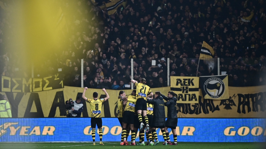 ΑΕΚ: Όσο περιμένουμε να… φορμαριστεί ξανά βάζει τρία γκολ στον Άρη και το δεύτερο να έρχεται με αγάπη από την εξέδρα!