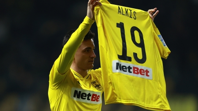 Άρης – Βόλος: Ο Μανού Γκαρθία πανηγύρισε υψώνοντας φανέλα με το όνομα του Άλκη!