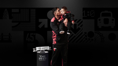 Ο viral «πατέρας της χρονιάς» έγινε... φίλαθλος της χρονιάς! (video)