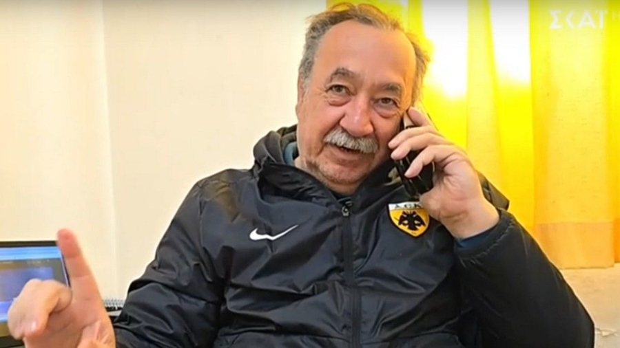 Με μπουφάν της ΑΕΚ σε τηλεοπτική εκπομπή ο Δήμαρχος Ανάφης (vid)