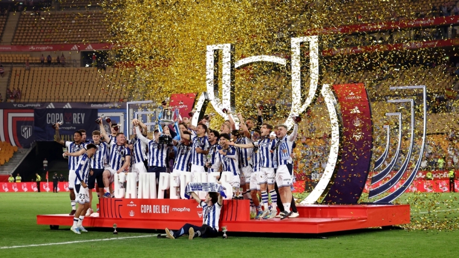 «Το πρωί καφές, το απόγευμα ρούμι, το βράδυ... κούπα!»: Χώρα των Βάσκων, η «πρωτεούουσα» της Ισπανίας - Το στέμμα του... Βασιλιά Φελίπε στη Ρεάλ Σοσιεδάδ!