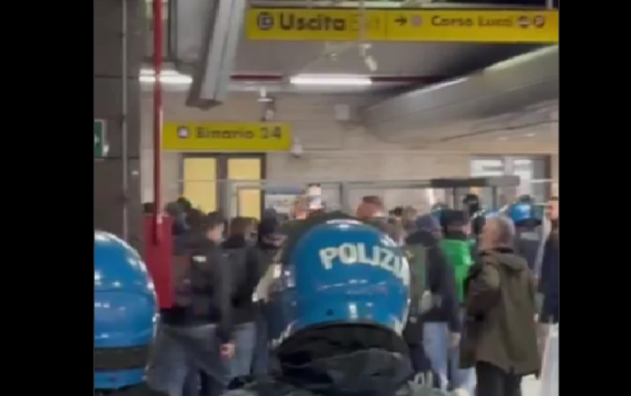 Στη Νάπολη οπαδοί της Άιντραχτ, παρά τις απαγορεύσεις - Φόβοι για νέα επεισόδια (video)