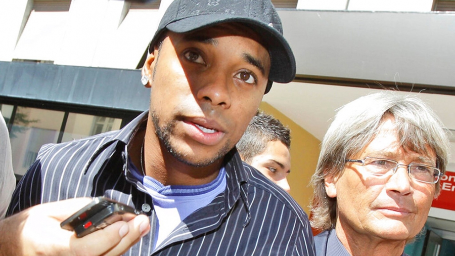 Εκδόθηκε διεθνές ένταλμα σύλληψης για τον Ρομπίνιο!