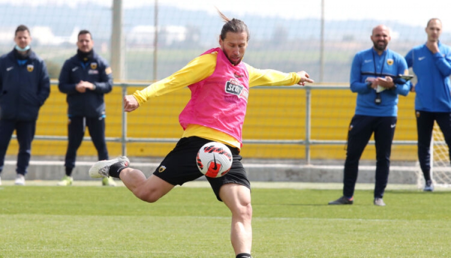 Η πρώτη προπόνηση του Κριχόβιακ στα Σπάτα μέσα από το ΑΕΚ TV (video)