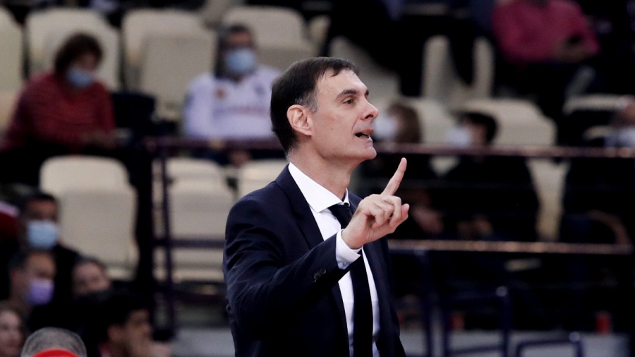 Μπαρτζώκας: «Να παίξουμε πάνω από τα στάνταρ μας»