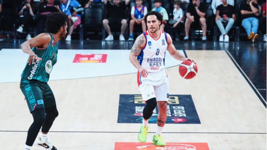 Άφησε τη... σκούπα στην Κωνσταντινούπολη η Εφές του Αταμάν μέσω της betshop.gr!