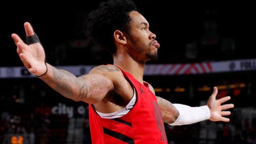 Το τρομερό «buzzer beater» του Σάιμονς που έκρινε το Μπλέιζερς – Νετς! (video)