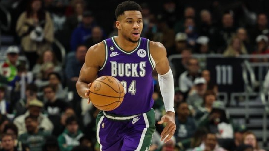 Αντετοκούνμπο: «Όλοι ξέρουν πως πρέπει να γίνουμε καλύτεροι»