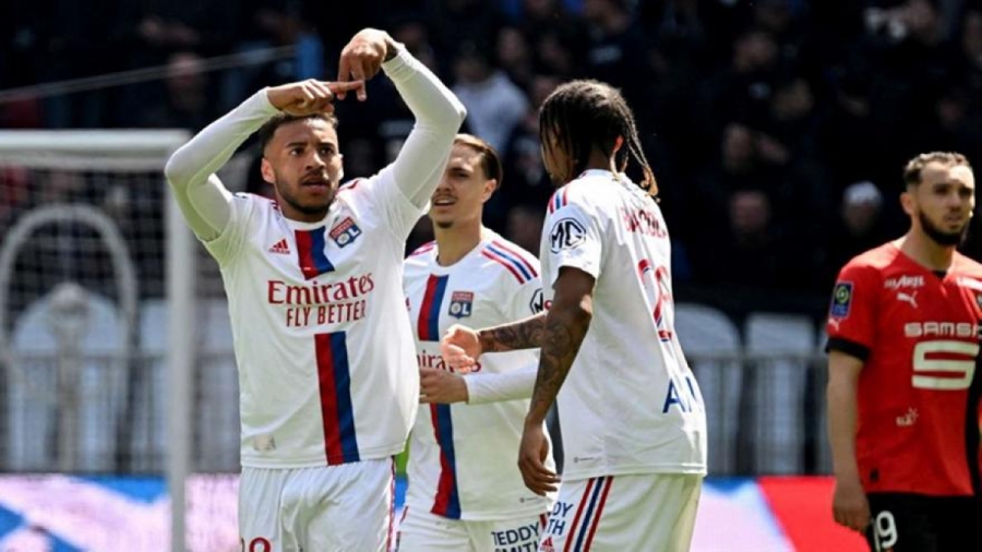 Λιόν - Ρεν 3-1: Λακαζέτ και Τολισό την κράτησαν ζωντανή στο «κυνήγι» για Ευρώπη!