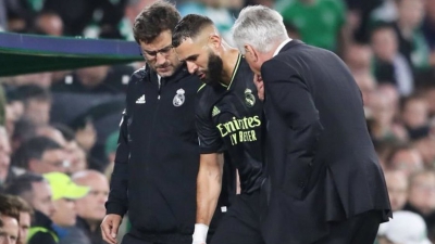 Αντσελότι: «Δεν φαίνεται ανησυχητικός ο τραυματισμός του Μπενζεμά» (video)