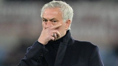 Πιο «κλασικός Μουρίνιο», δεν γίνεται: Διαμαρτυρίες, αποβολή και αποθέωση στο Ολίμπικο! (video)