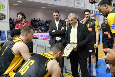 Ζούρος: «Απαράδεκτη ομάδα, δεν υπάρχουν λόγια!»