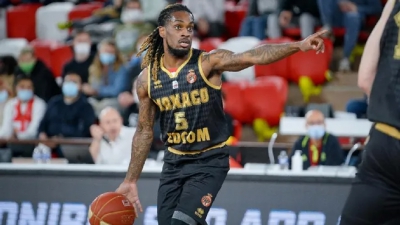 Ο Πάρις Λι στο BN Sports: «Έτοιμος για τα ντέρμπι με Ολυμπιακό - Έμπνευση μου οι νίκες» (video)