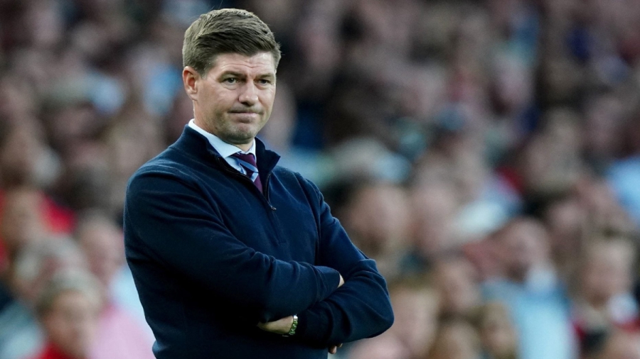 Άστον Βίλα: «Βλέπει» Ποτσετίνο για αντί-Τζέραρντ