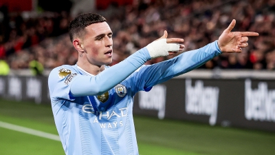 Μπρέντφορντ – Μάντσεστερ Σίτι 1-3: Ο «σούπερ σταρ» Φόντεν… καθάρισε με χατ-τρικ (video)