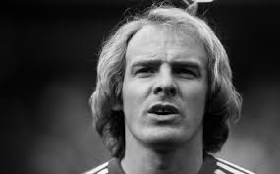 Απεβίωσε ο Τέρι Γιόραθ