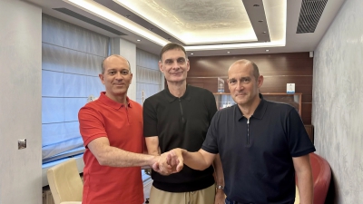 «Έδεσε» ο Μπαρτζώκας στο Λιμάνι έως το καλοκαίρι του 2026!