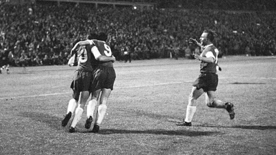 Άιντραχτ Φρανκφούρτης – Ρέιντζερς: Η «ύβρις» των Σκωτσέζων επέφερε τη μεγαλύτερη σε εύρος ήττα στα ημιτελικά του Κυπέλλου Πρωταθλητριών! (video)