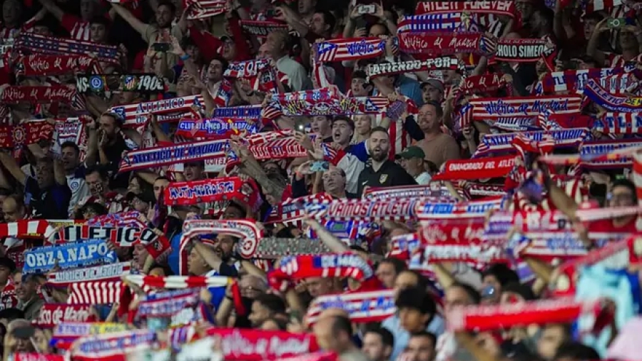 La Liga: Οπαδοί της Ατλέτικο αποκαλούσαν «μαϊμού» κορίτσι που φορούσε τη φανέλα του Βινίσιους!