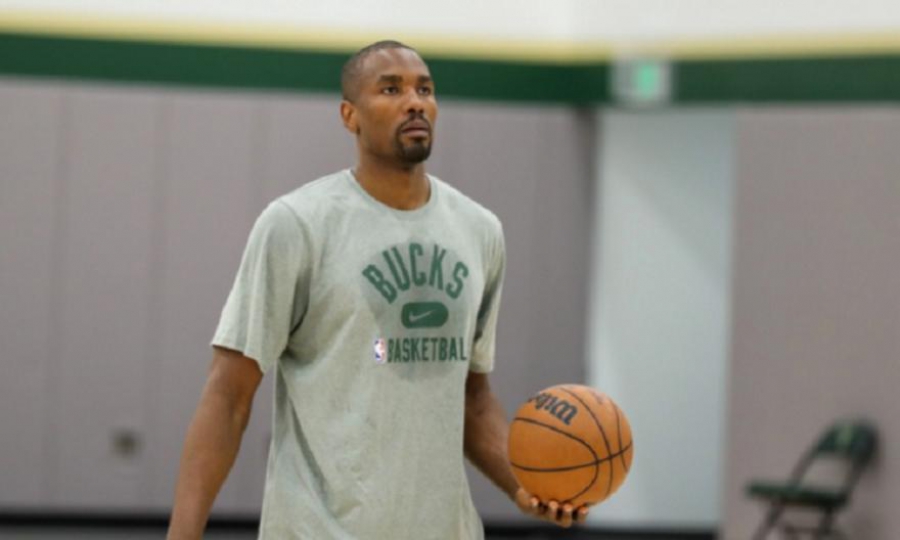 Γιάννης Αντετοκούνμπο: «Θα μας βοηθήσει πολύ ο Ιμπάκα» (video)