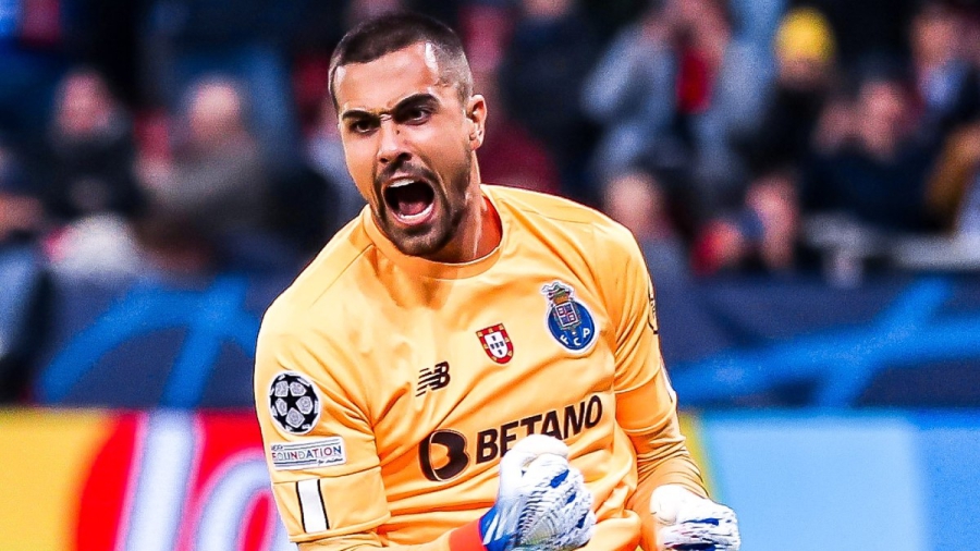 Ανίκητος ο Ντιόγο Κόστα από το σημείο του πέναλτι: Έπιασε και τα δύο που εκτέλεσε η Μπριζ! (video)