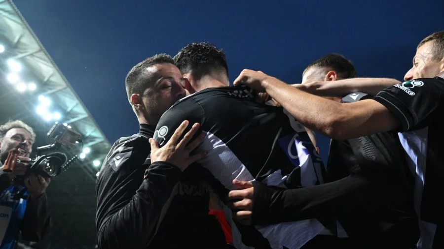 Νίκησε ο ΠΑΟΚ την ΑΕΚ στο «αντίο» του Βιεϊρίνια, τερμάτισε τρίτος και... περιμένει!