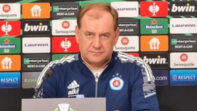 Προπονητής Σλόβαν Μπρατισλάβας: «Οριακό το ματς με ΠΑΟΚ, είναι μια από τις καλύτερες ομάδες στην Ελλάδα»