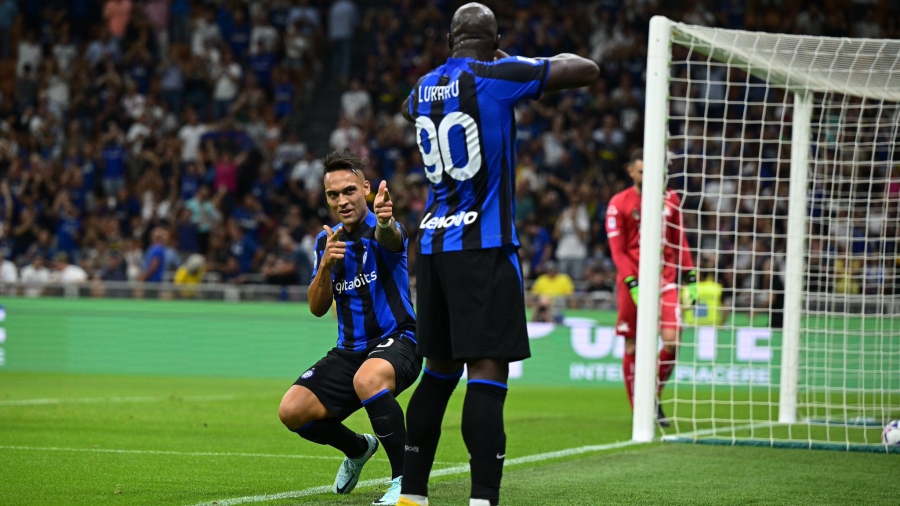 Serie A: Έπνιξε την Σπέτσια και έπιασε κορυφή η Ίντερ – Πήρε το τρίποντο η Σασουόλο, ενώ σε Τορίνο και Ούντινε έμειναν στο μηδέν!