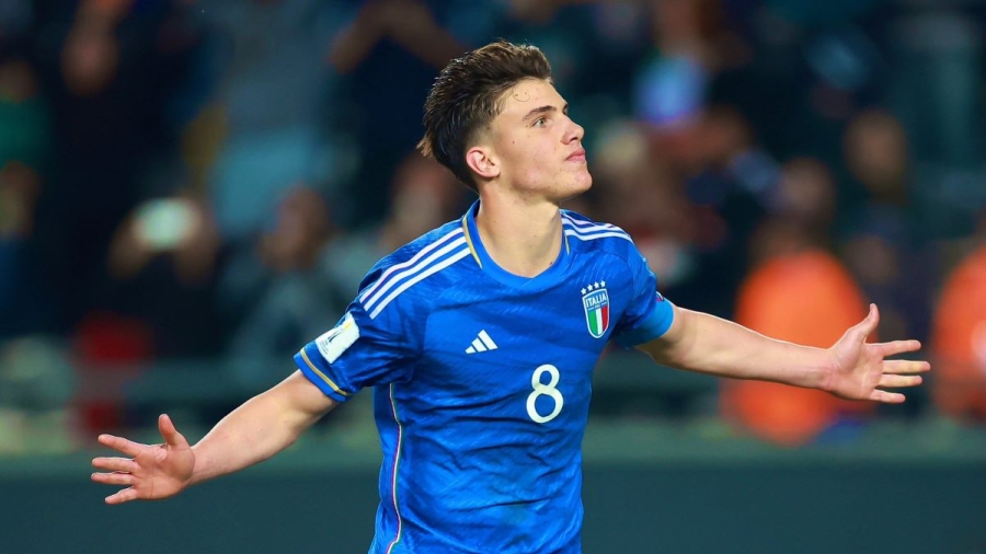 Τσέζαρε Καζαντέι: Μυστικός Ιταλός... πράκτορας στην Τσέλσι, έτοιμος για δράση (video)