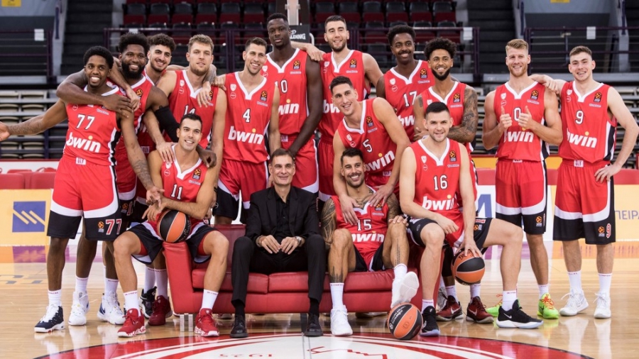 Live: Ολυμπιακός - Μπασκόνια (75-50)