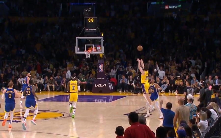NBA: Το απίστευτο τρίποντο του Ριβς από το... σπίτι του, στην κορυφή του Top-5 (video)