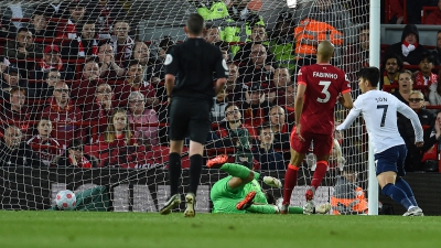 Λίβερπουλ – Τότεναμ 1-1: Πολύτιμη ισοπαλία για τα «σπιρούνια» και… την Μάντσεστερ Σίτι! (video)