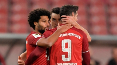 Στουτγκάρδη - Μπάγερν Μονάχου 0-5: Την «σκόρπισε» στους πέντε... ανέμους!  (video)