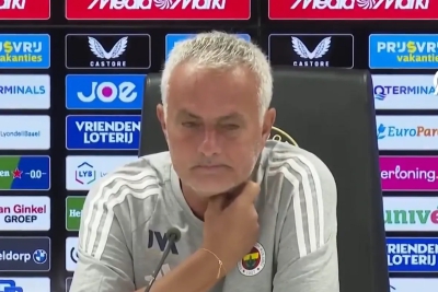 Έκλαψε και θα το κάνει ξανά, πρώτα όμως θα τον τιμήσει με την αφοσίωσή του: Ο Μουρίνιο ξέρει τι θα ήθελε από αυτόν ο Ζόρζε Κόστα! (video)