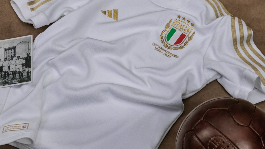 Η φανέλα της Ιταλίας για το Nations League είναι έργο τέχνης!