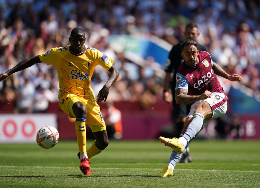 Άστον Βίλα – Έβερτον 1-0: Η γκολάρα του Ινγκς βάζει μπροστά τους «χωριάτες»! (video)