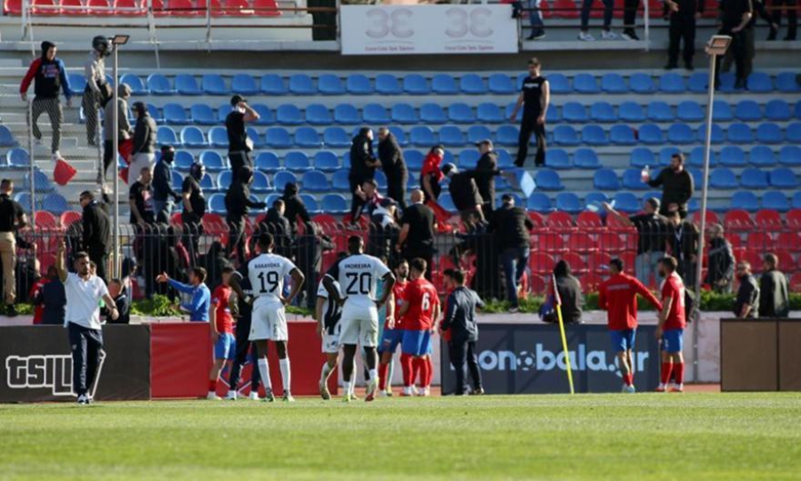 ΔΕΑΒ: Πρόστιμα σε Πανιώνιο και Καλαμάτα – Κλείνει η Θύρα 2 στη Νέα Σμύρνη!