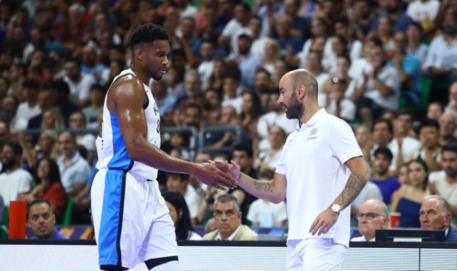 Γιάννης Αντετοκούνμπο: «Αν δεν είναι εδώ ο Σπανούλης, τότε δεν θα είμαι και εγώ!»