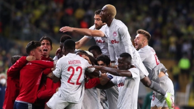 Live: Άιντραχτ Φρανκφούρτης - Ολυμπιακός 3-1 (ΤΕΛΙΚΟ)